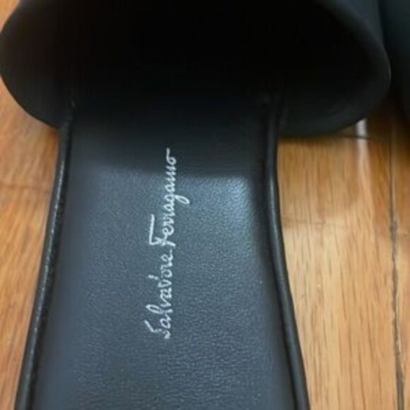 Wore once Salvatore Ferragamo Flat with receipt in post - Picture 6 of 7